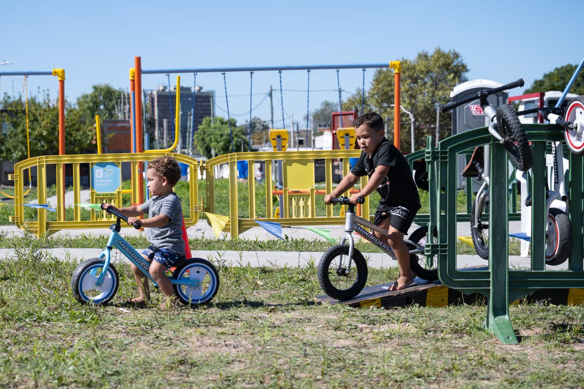 Intendencia de MVD tweet media
