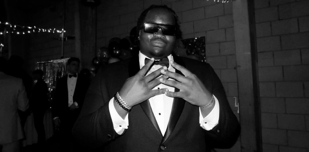 Trillsar271's tweet image. Took her grub and didn’t hide the evidence #motion