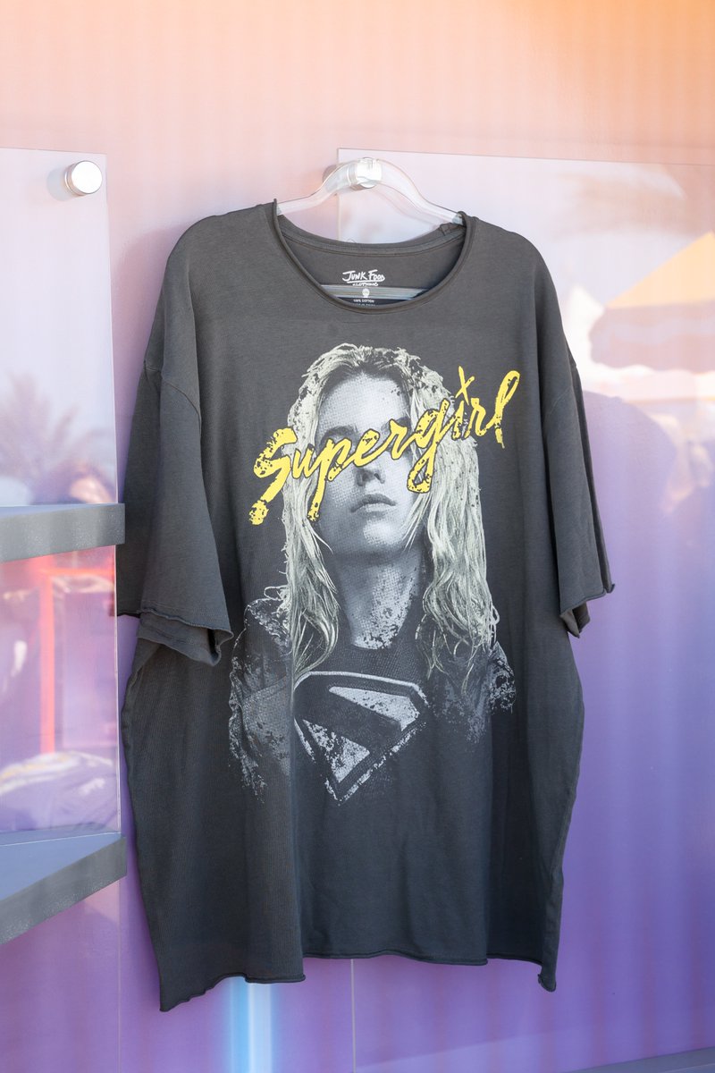 Supergirl tweet media