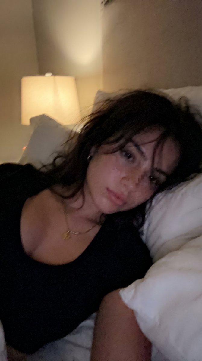 DanjiTosaka's tweet image. ⚠️ Use with caution ⚠️

Beyond reality prompt 👇