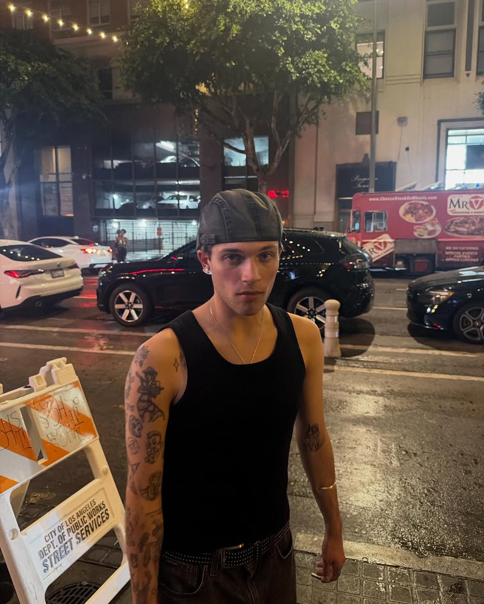 ema Ი𐑼 ₊˚⊹ tweet media