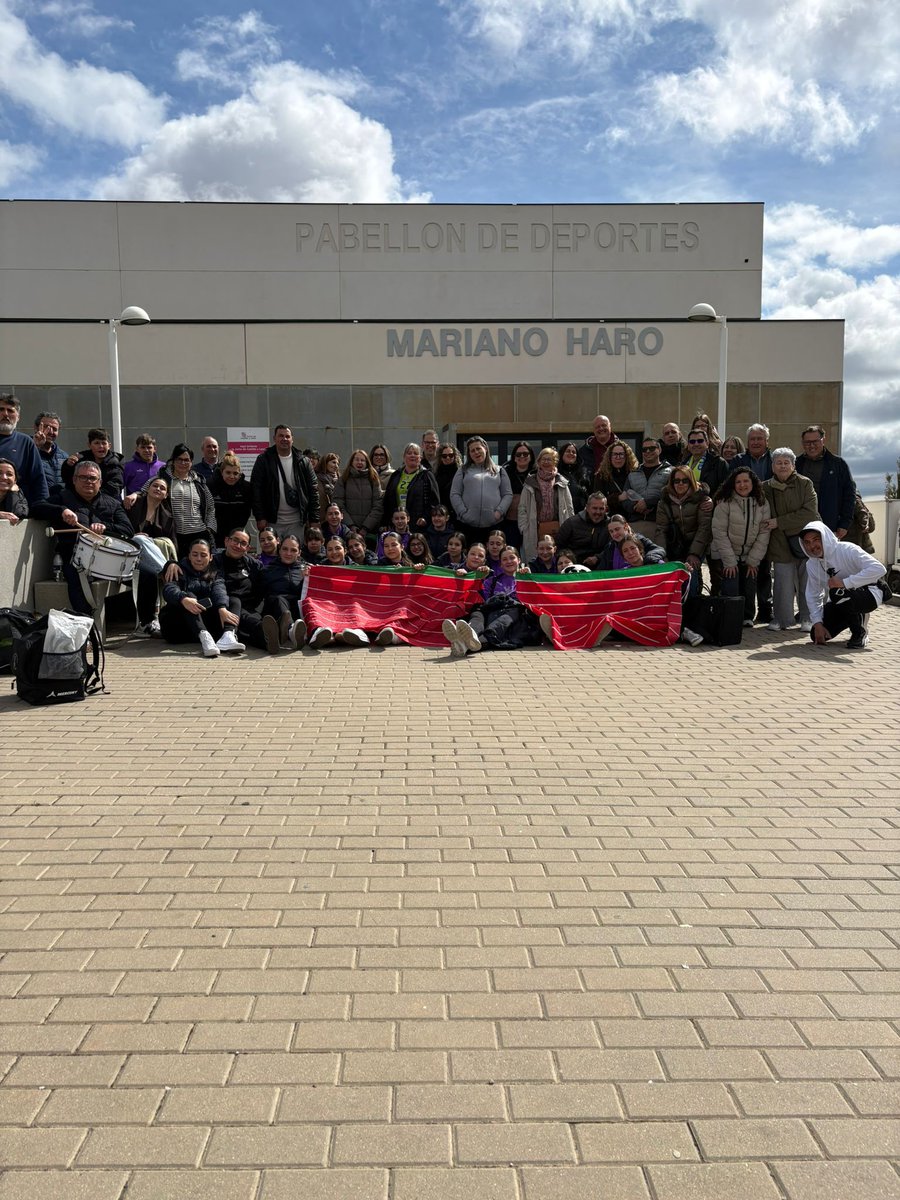 BalonmanoZamora's tweet photo. 💚🤾‍♂️ CANTERA | Orgullo, esfuerzo… y un paso más

Fin de semana muy importante para nuestros equipos de base, compitiendo al máximo nivel en las diferentes fases… y dejando el nombre de Zamora muy alto 💪 https://t.co/WEzW9yfqTI