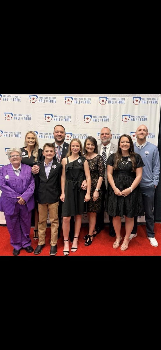 NathanBrownUCA's tweet photo. Thankyou to the @arkshof for a first class incredible weekend. It was a great honor to represent @UCA_Football @UCAAthletics @ucabears #BearClawsUp https://t.co/LzriBTAZ8d