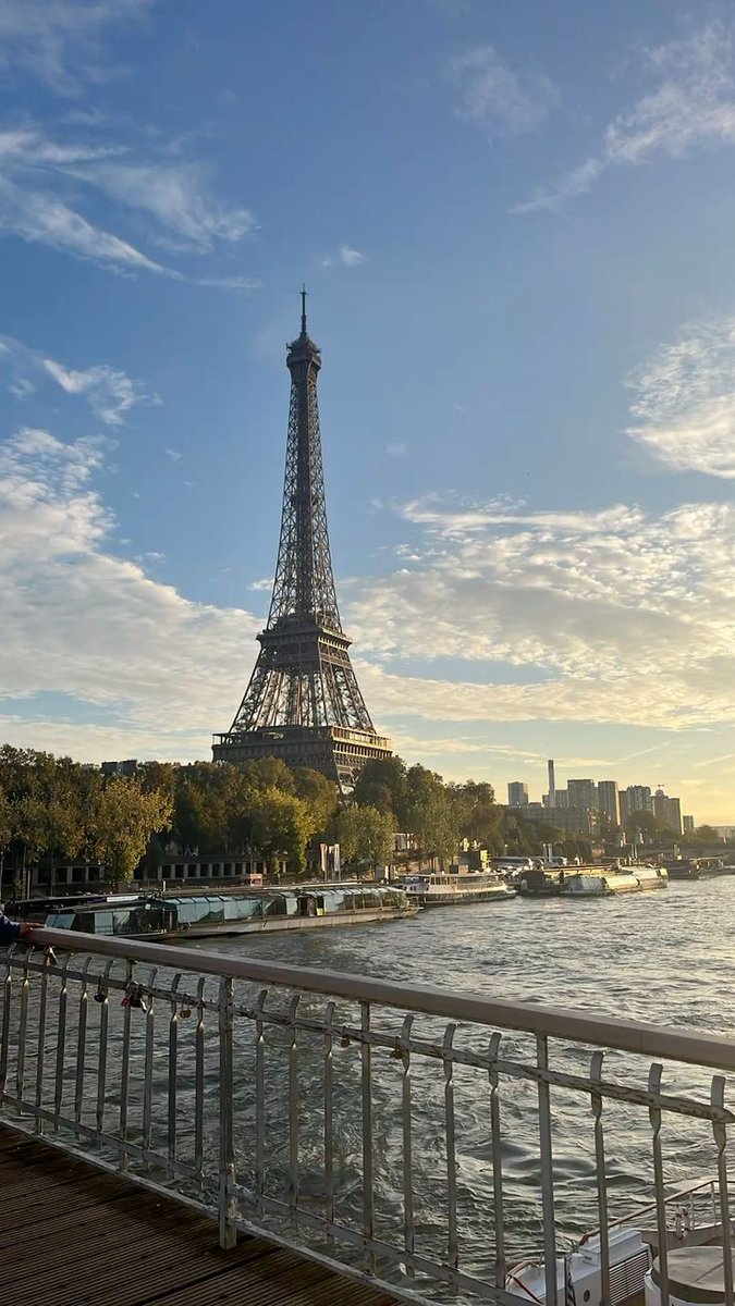 bringbackourace tweet media