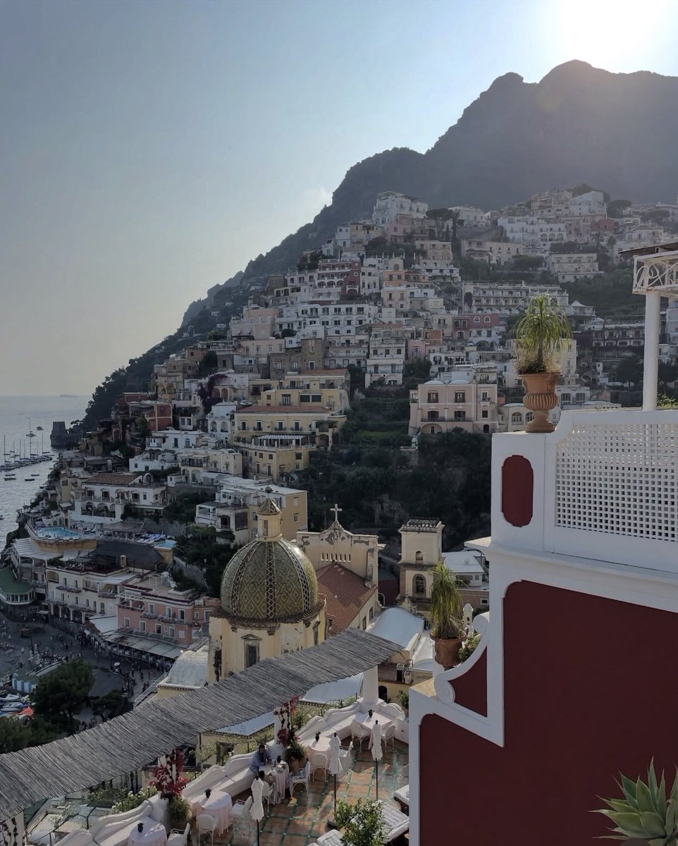 thealexrossart's tweet image. April 24-26th @como_art_fest 
@SalAbbinanti will be there in force
#originalart #italy