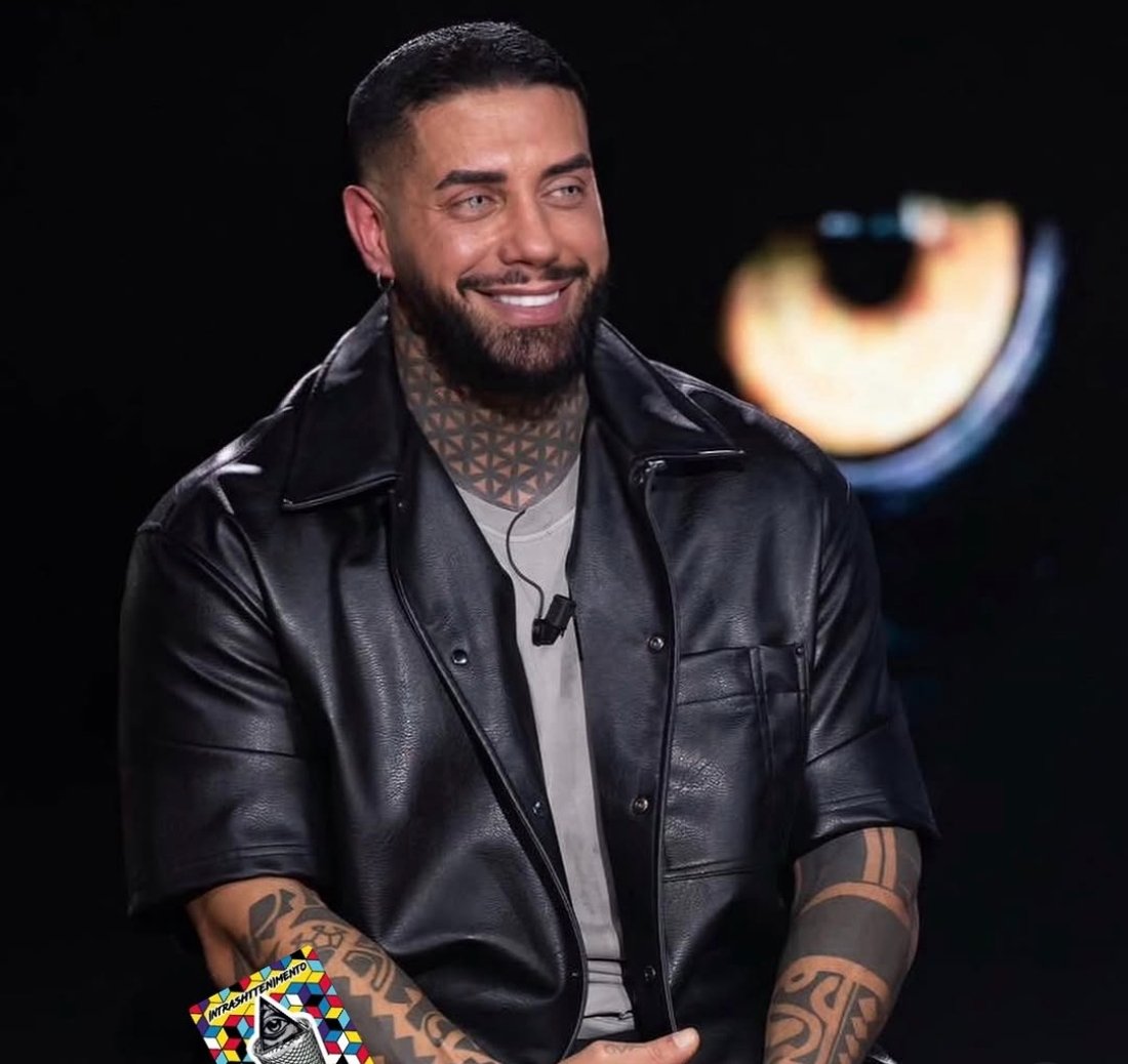 arthur morgan apologist tweet media