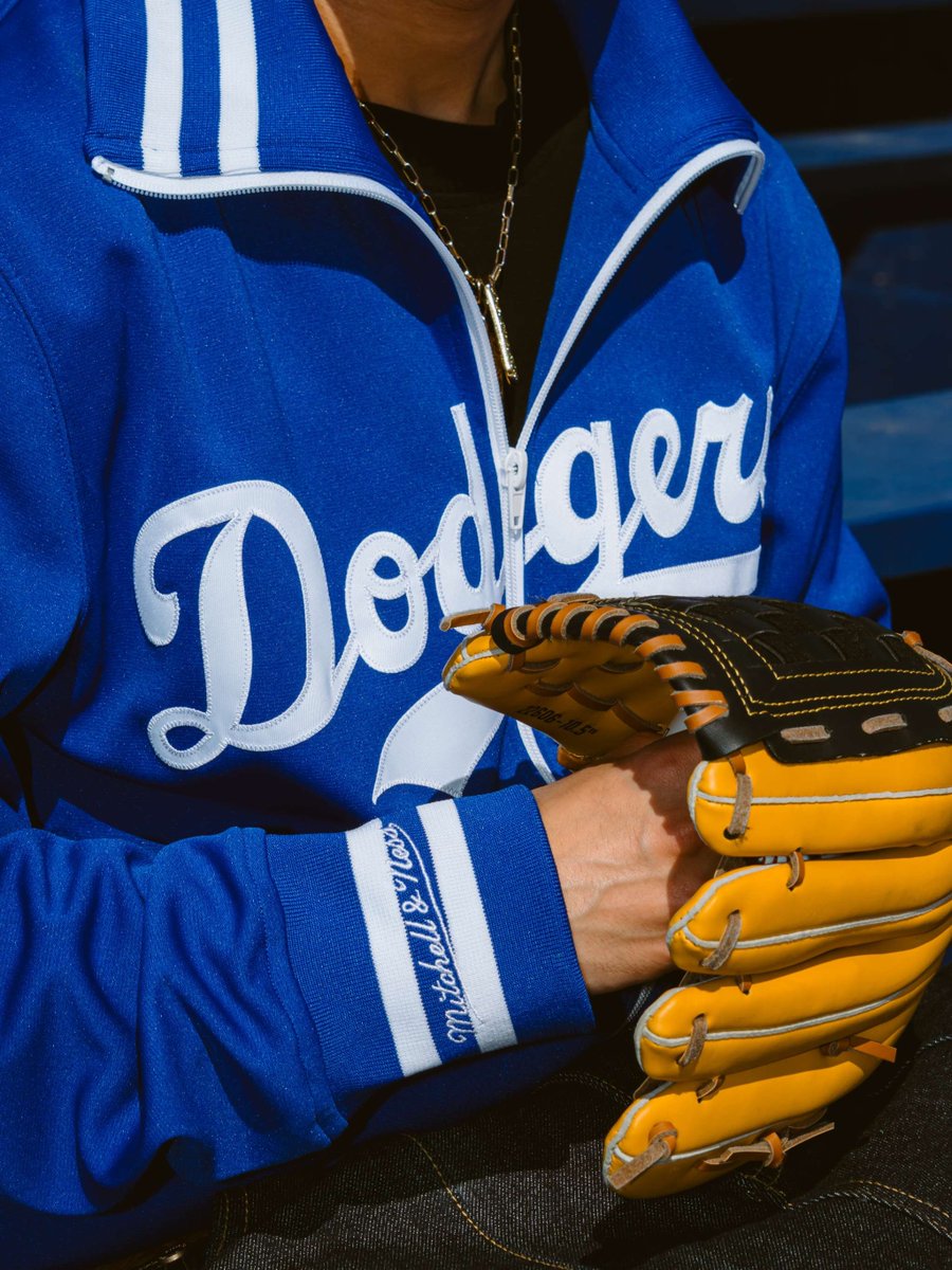 Shiekh.com tweet media