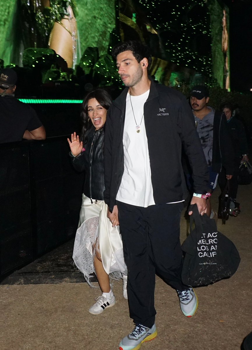 Working For Camila tweet media