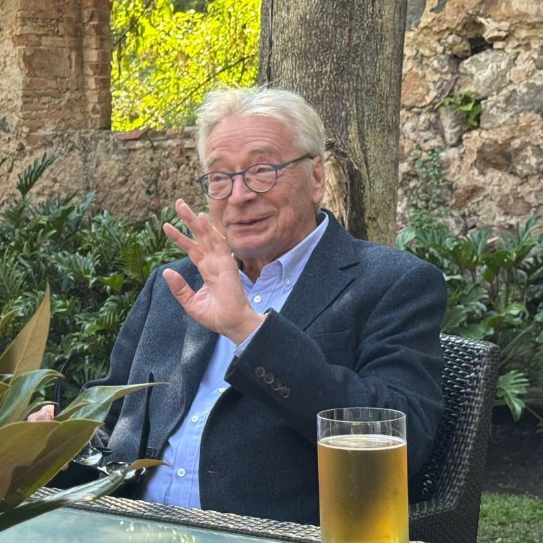 Insane Economist Quotes tweet media