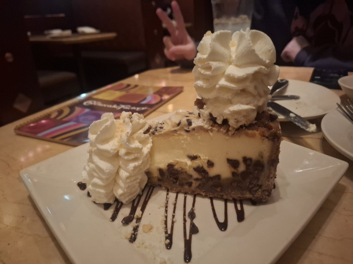 blue thicc fish tweet media