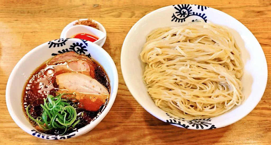 パンテラさん『程々の🍜』 tweet media