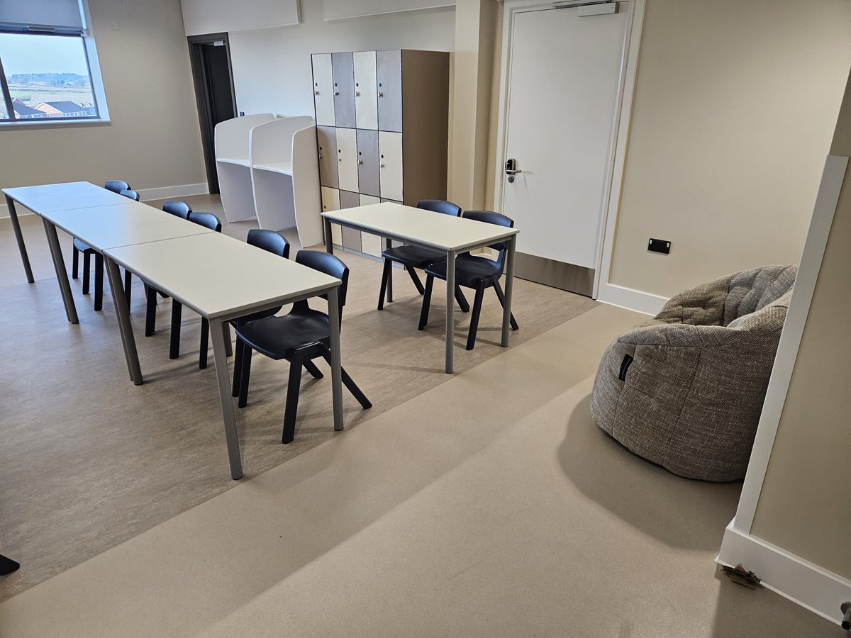 TickSolutions1's tweet image. Are we too small for Tick Solutions? The answer is: NO. Whether it is 50 workstations or one chair, we treat every project with the same care. No matter the size, your workspace matters to you and to us. Get in touch today to chat about your next project. #WorkplaceStrategy