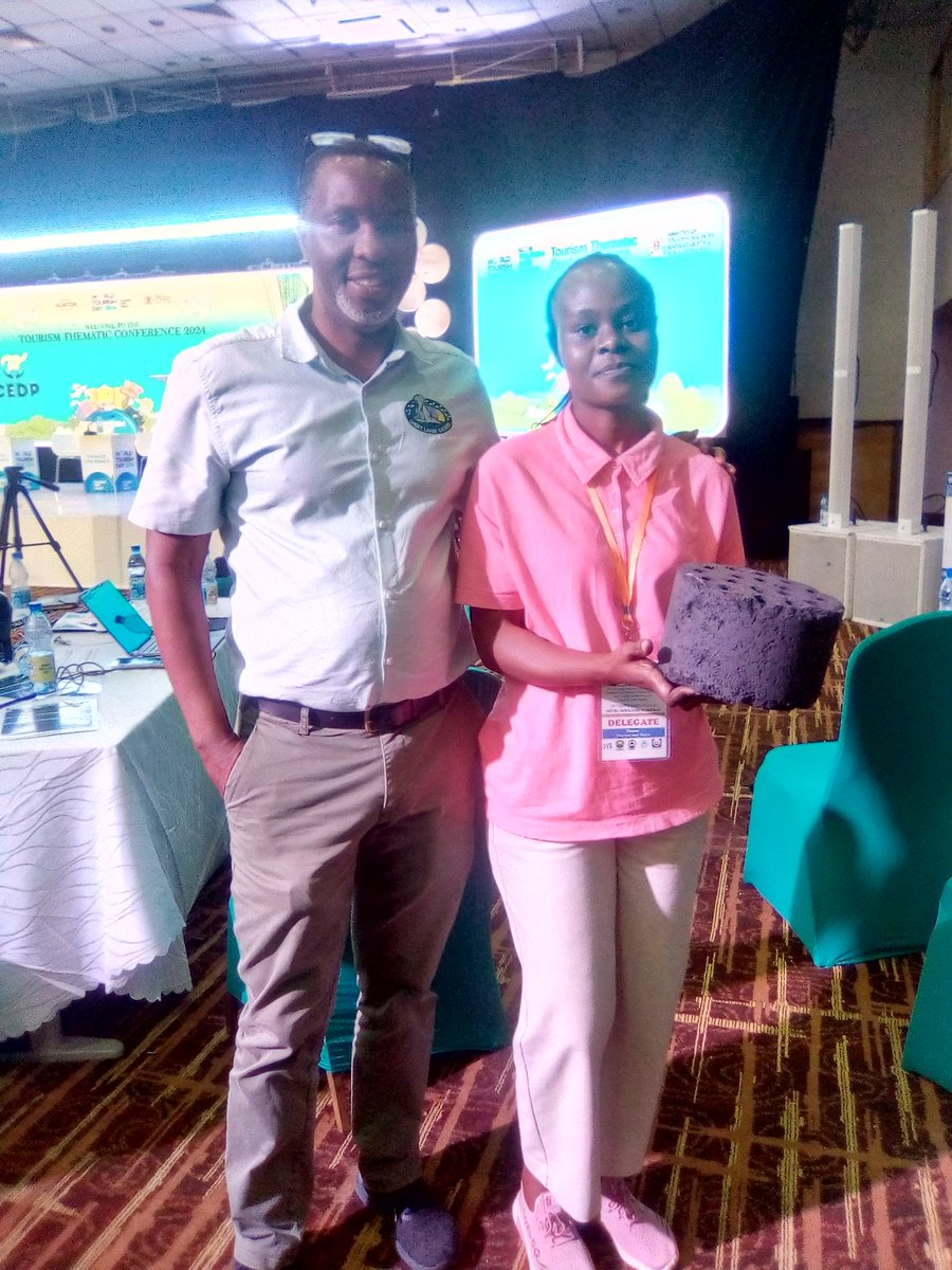 allen_namwase's tweet image. Hello, I'm glad to share that this morning as I was opening my #LinkedIn page to greet them all, I received a notification from #LinkedIn that says that Mr. @wekesa_amos has followed you! I am really ending #April in #Greatness. Gratitude, Mr. @wekesa_amos 🙏