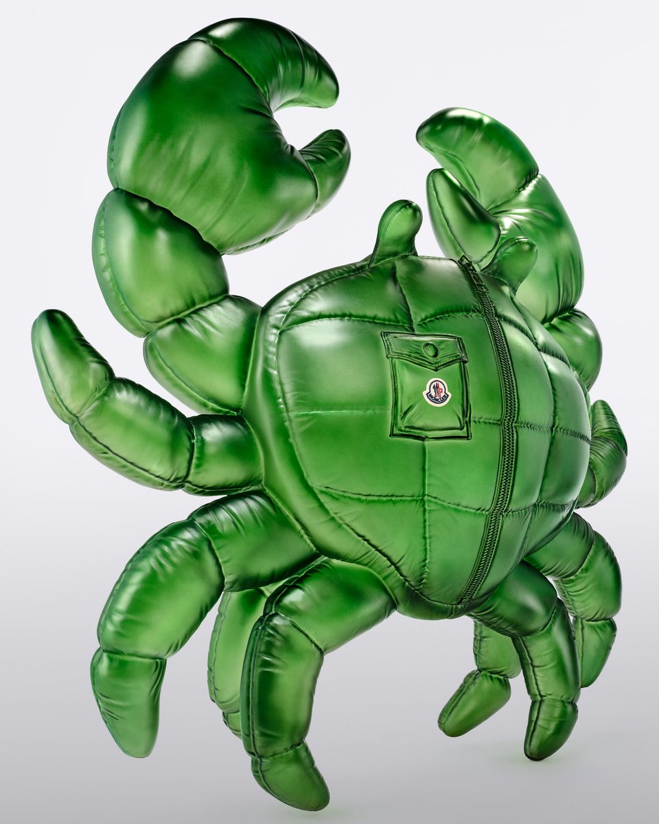 Moncler tweet media