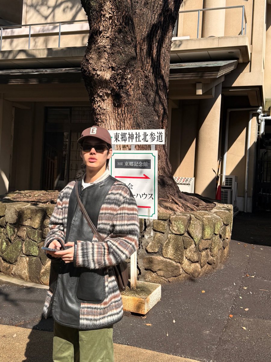 빡 tweet media