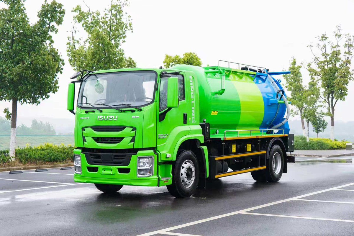 Lily13177185858's tweet image. #Clean and Suction Truck、#Sewer Cleaning Truck、#Vacuum Sewage Truck、#Combination Sewer Cleaner、#Hydro-excavation Truck、#Vacuum Tanker Truck。