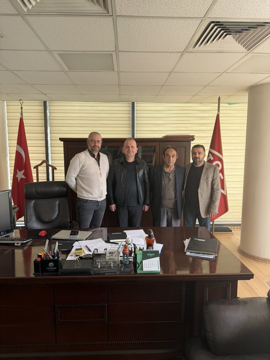 Otomotiv üstyapı sektöründe faaliyet gösteren imalatçı , tadilatçı ve mühendislik firmalarımızın yaşadığı sorunları arz etmek üzere <a href="/TSEKurumsal/">TSE</a> Ulaşım Sistemleri Merkez Başkanımız sayın Volkan Bahşi Bey’in davetine istinaden 27.04.2026 tarihinde <a href="/TSEKurumsal/">TSE</a> Ostim yerleşkesinde