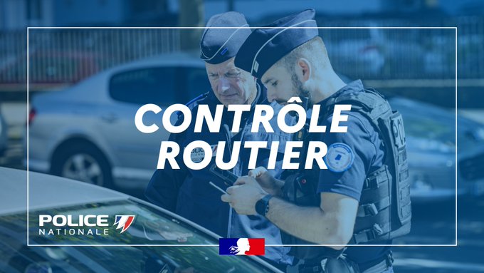 PoliceNat44's tweet image. #ContreLesTrafics | Hier, dans le secteur du quai de la Fosse à #Nantes, les policiers municipaux contrôlaient un conducteur. Nos policiers sont venus en renfort et ont interpellé l’individu, qui était en possession de kétamine et de cocaïne.