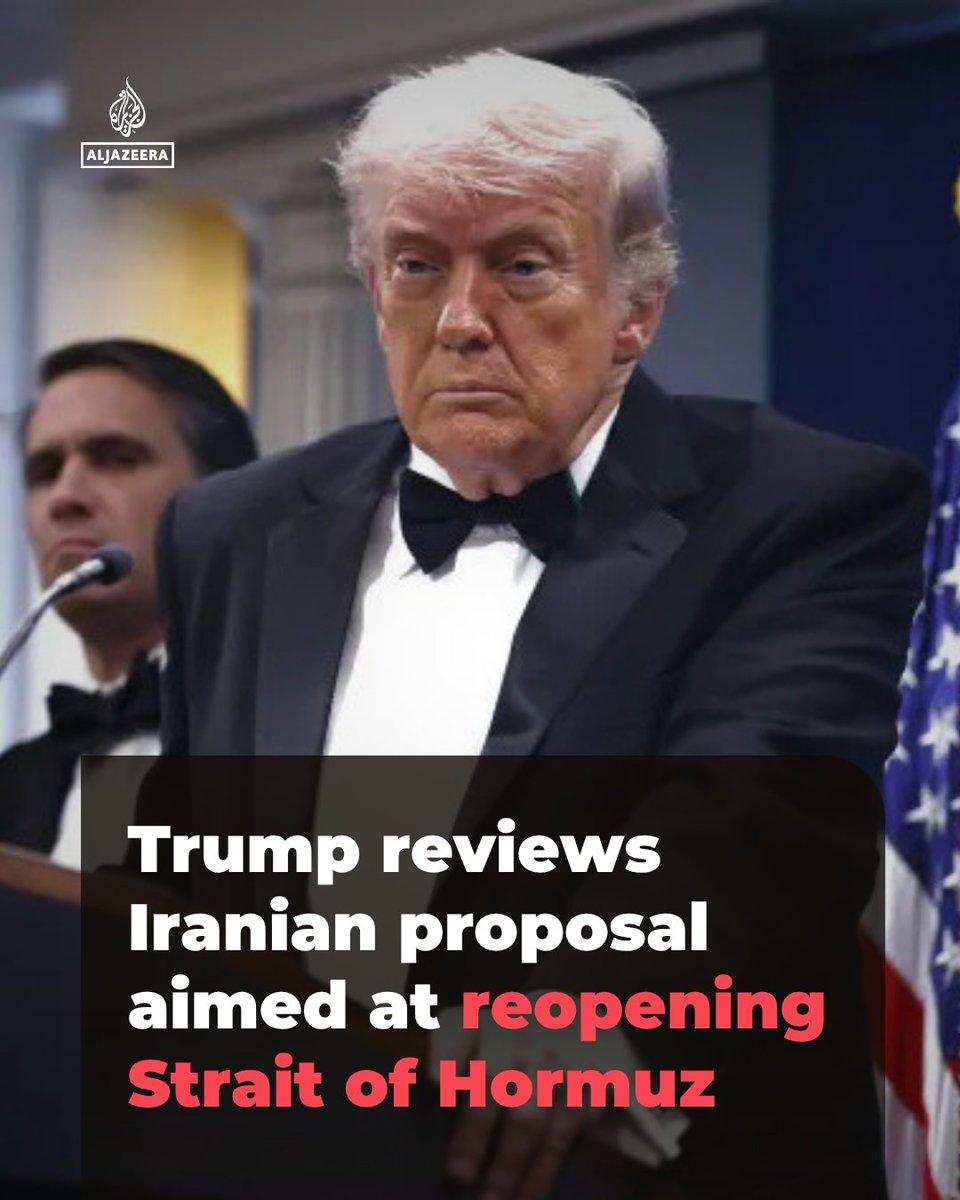 AJEnglish's tweet image. US President Donald Trump’s national security team is reviewing an Iranian proposal aimed at halting its joint war with Israel and reopening the Strait of Hormuz aje.news/9p4owg