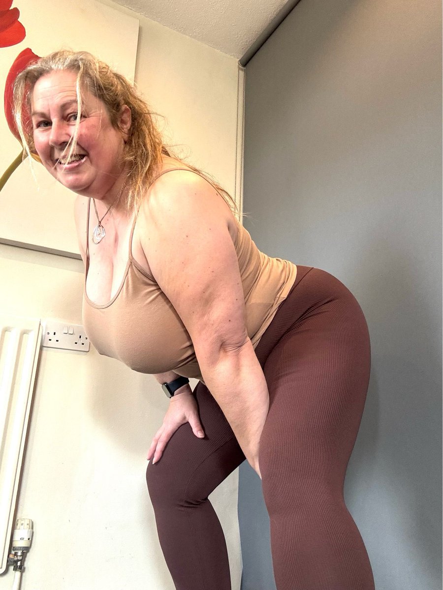 Laura Fernanda tweet media