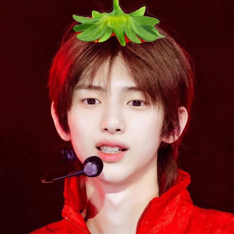 쭈윙크 tweet media