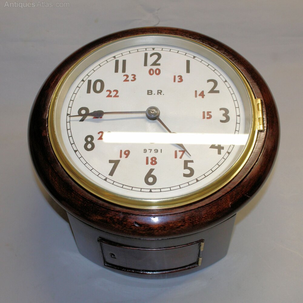 antiques_atlas's tweet image. For SALE on Antiques Atlas we have this
Railway 8" Dial, English Fusee Wall Clock  🕰️antiques-atlas.com/antique/railwa… mahogany case    #antiques From M C Taylor 
#antiqueclock #fuseewallclock #antiquerailwayclock
#fuseeclock #antiqueclock #antiqueclocks #horology