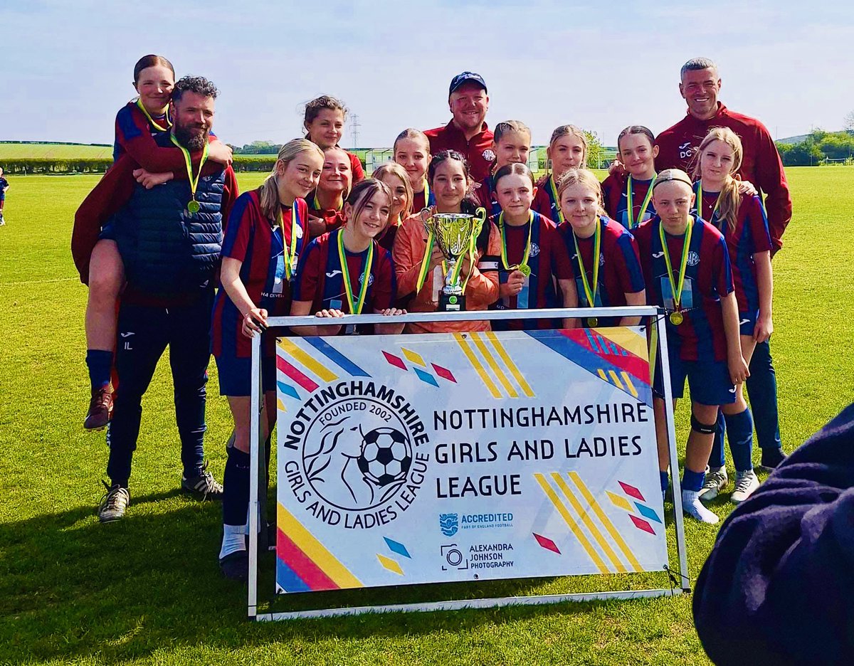 Teamgrassroots_'s tweet image. 🗣️Show us your team 
#Shoutout to Bagthorpe Athletic U14 Girls - League Cup Winners ! 👏⚽️🏆🥳

#TeamGrassroots #GRF #GrassrootsFootball