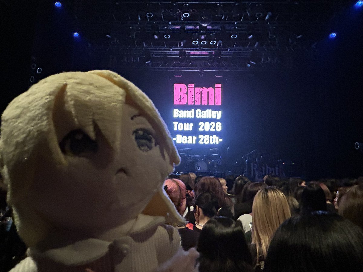 あやと tweet media