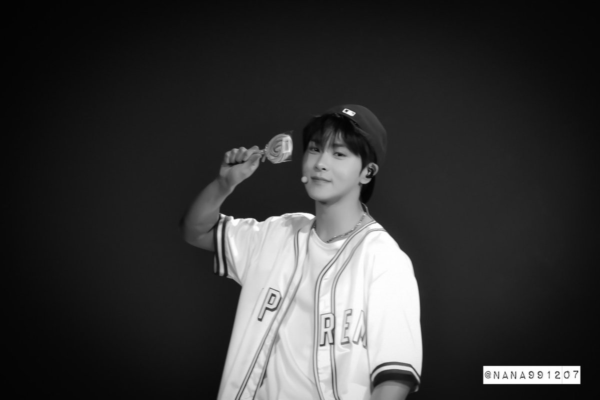 nana@過去に縋る女 tweet media