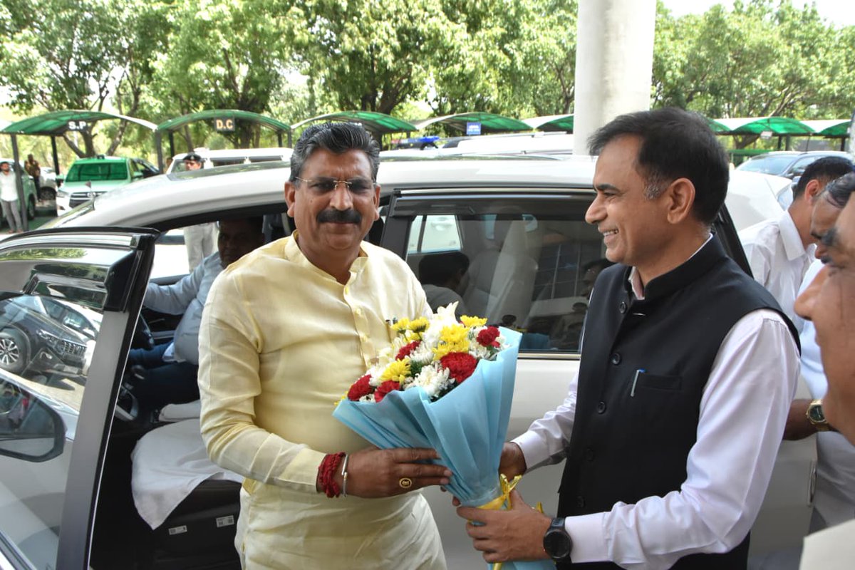 Krishan Bedi tweet media