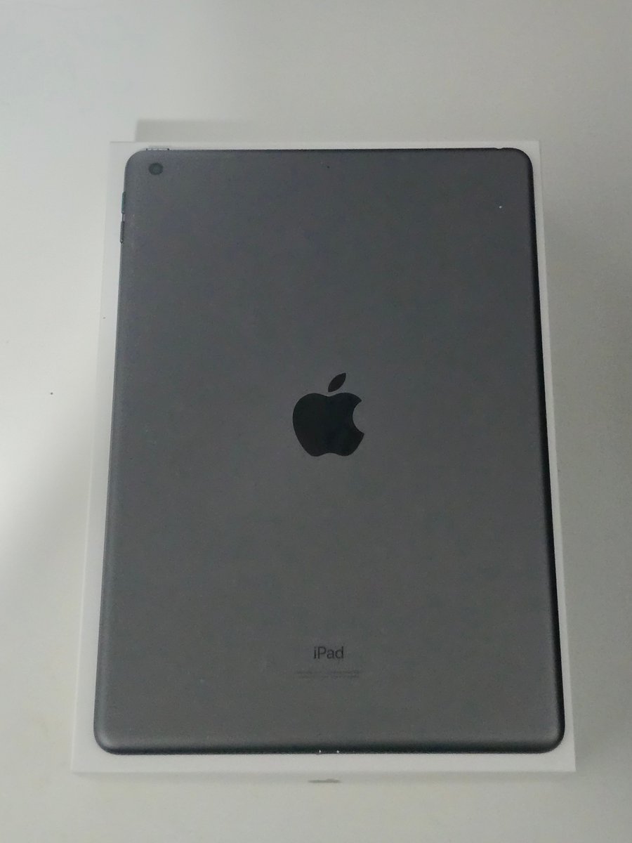 wtick1519's tweet photo. iPad Gen9 Wifi 256GB สีเทา
📍ราคา 6800 บาท
ประกันหมดแล้ว ใช้งานได้ปกติ ไม่มีตำหนิ
มีแค่เครื่อง+กล่องค่ะ
นัดรับได้ตาม mrt 
#ไอแพดมือสอง #ไอแพดมือ2 #ส่งต่อไอแพด #ipadมือ2 #ipadมือสอง  #ส่งต่อipad https://t.co/oJZrU0EP0G