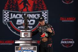 sportetauto's tweet image. tous-les-sports.e-monsite.com
Nascar:Carson Hocevar remporte Jack's Link's 500
@lequipe @stade2 #stade2 @Sport6_M6 @beinsports_FR @Eurosport_FR @CanalplusSport @infosportplus @NASCARonUSA @NASCARONFOX @NASCAR #Nascar