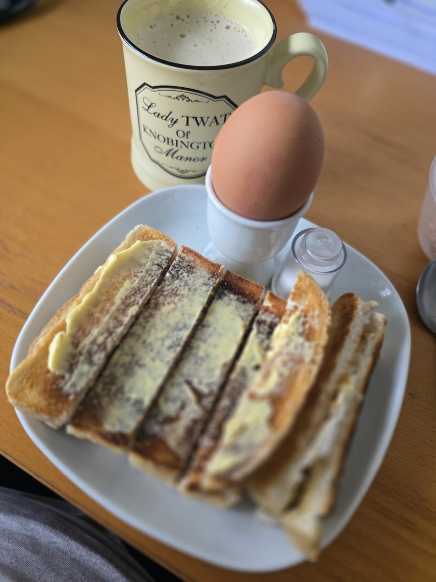 👑Ninney👑 tweet media