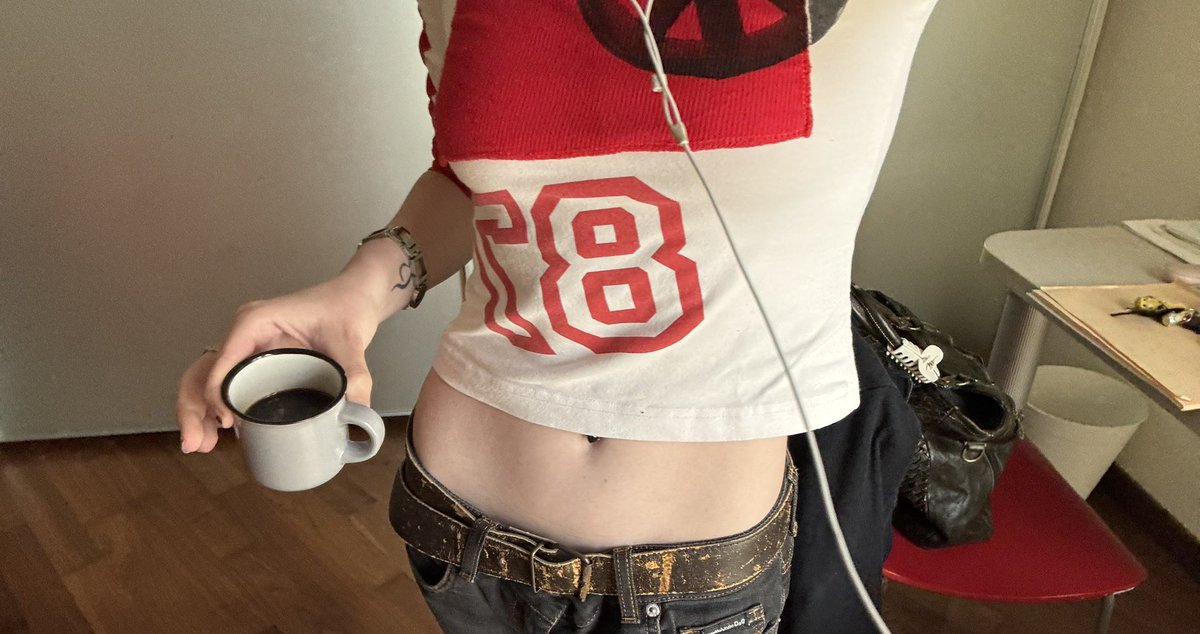 𓍢ִ໋ 𝜗 🦢 𝜚 ˚⋆ g’s edtwt tweet media