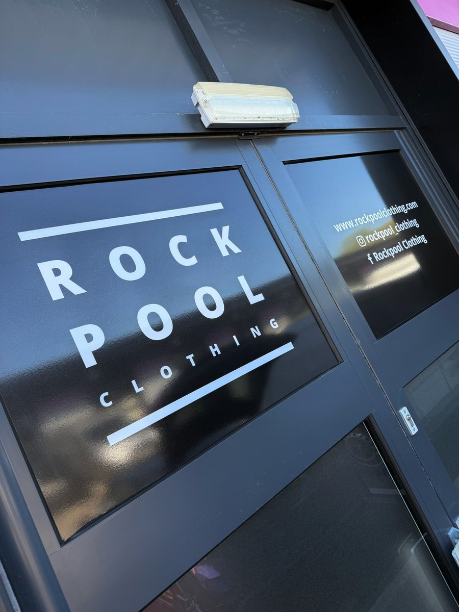 LNGraphicDesign's tweet image. Branded door graphics installed at Rockpool Clothing new premises 👌

L &amp;amp; N Graphic Designs
📞 01788 833020
📧 l_ngraphicdesigjs@hotmail.co.uk
lngraphicdesigns.co.uk

#branding #signage #graphics #doorgraphics #windowgraphics #rockpoolclothing #lngraphicdesigns