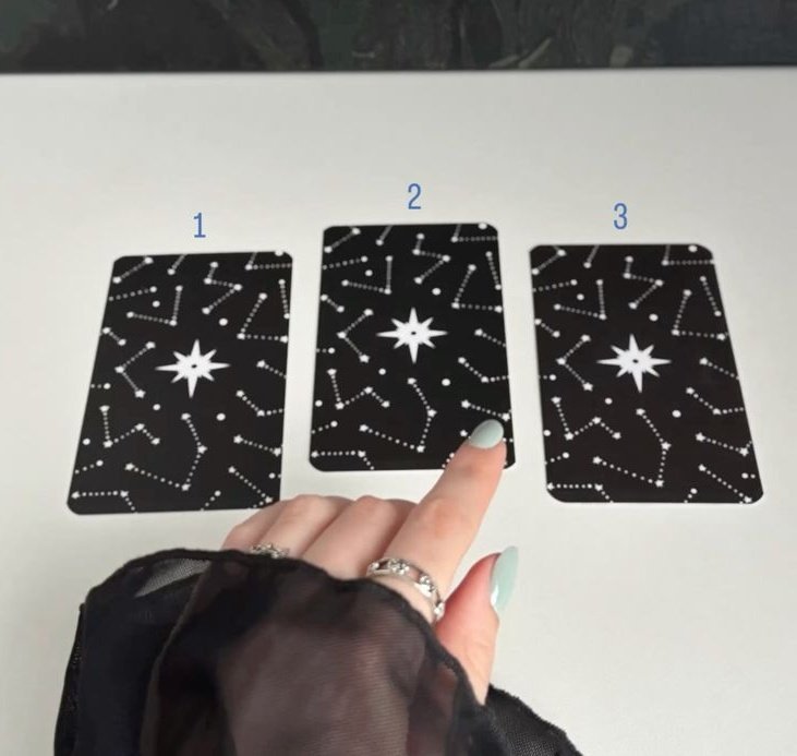 عروس دنیای فال tweet media