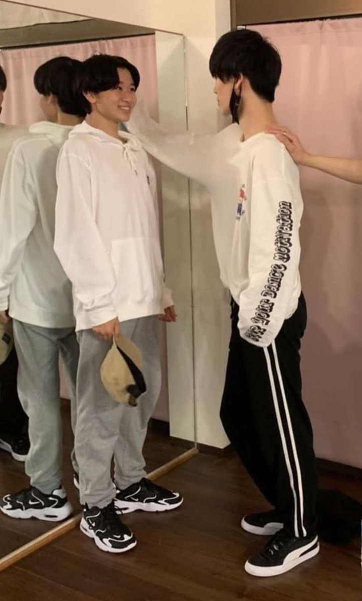 ₍^. .^₎⟆ Ana IN CHAOS.🧊 tweet media