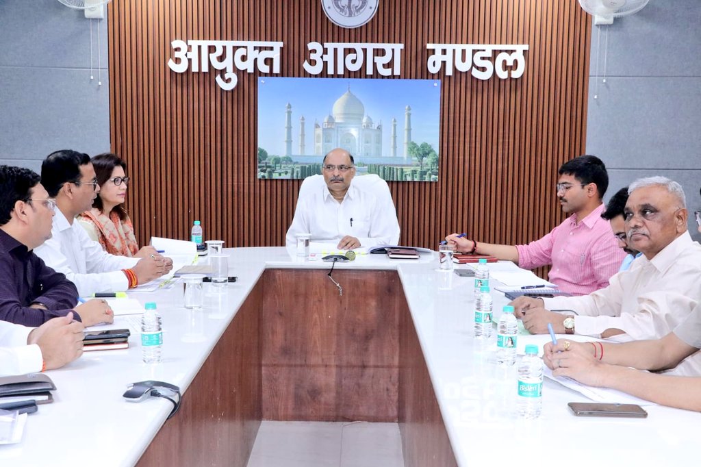 Divisional Commissioner Agra tweet media