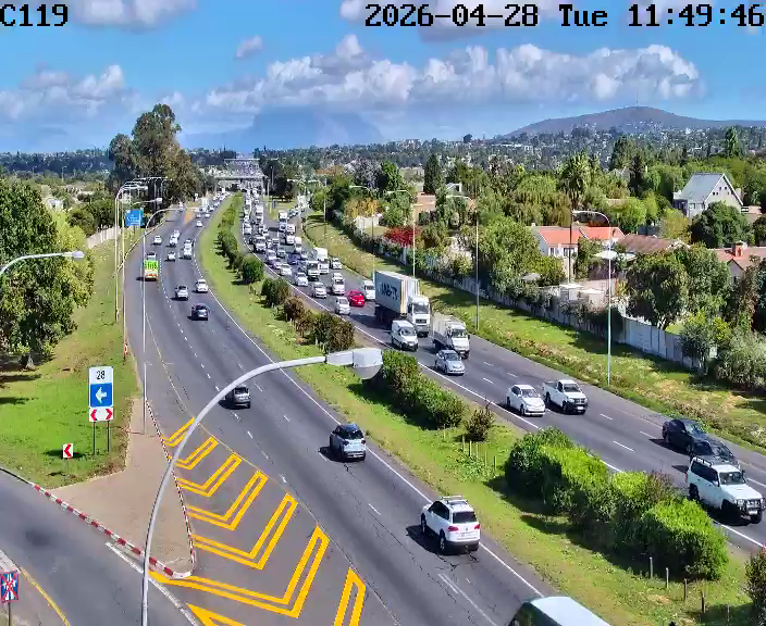 CapeTownFreeway's tweet image. Update: #Road_Closure due to #Vehicle_Alight: N1 Outbound after R300 I/C, is Cleared. #BeTheChange