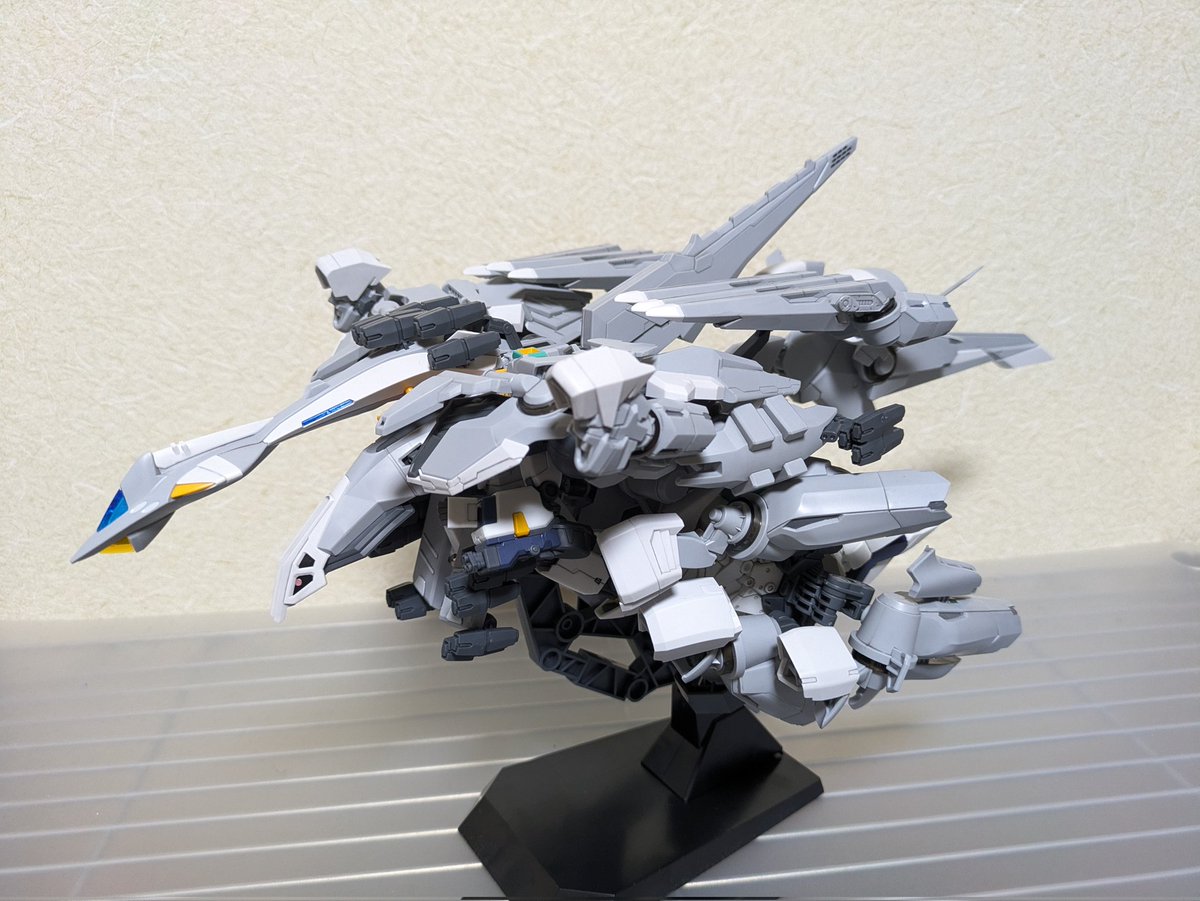 ミマキ tweet media