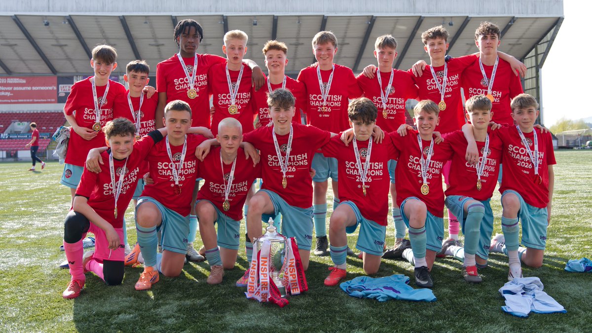 vsnsport's tweet photo. Congraulations to @Giffnock_SC 2012's on winning the Scottish Cup. A massive effort from all involved from the players hard work and dedication throughout the competition, coaches and the support network attached with parents, grandparents brothers and sisters. 🏆👏 https://t.co/uckq4addWd