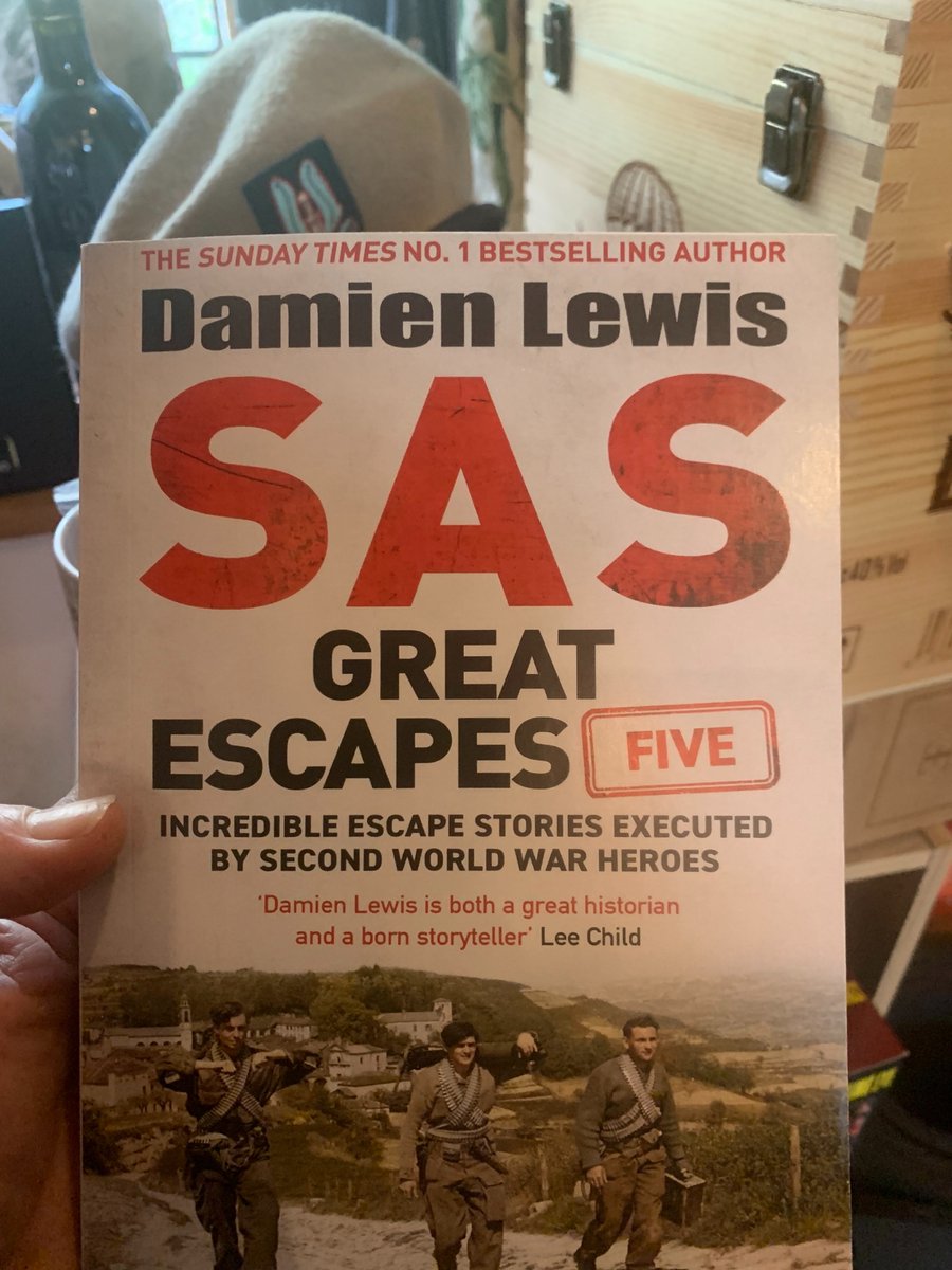 Damien Lewis tweet media