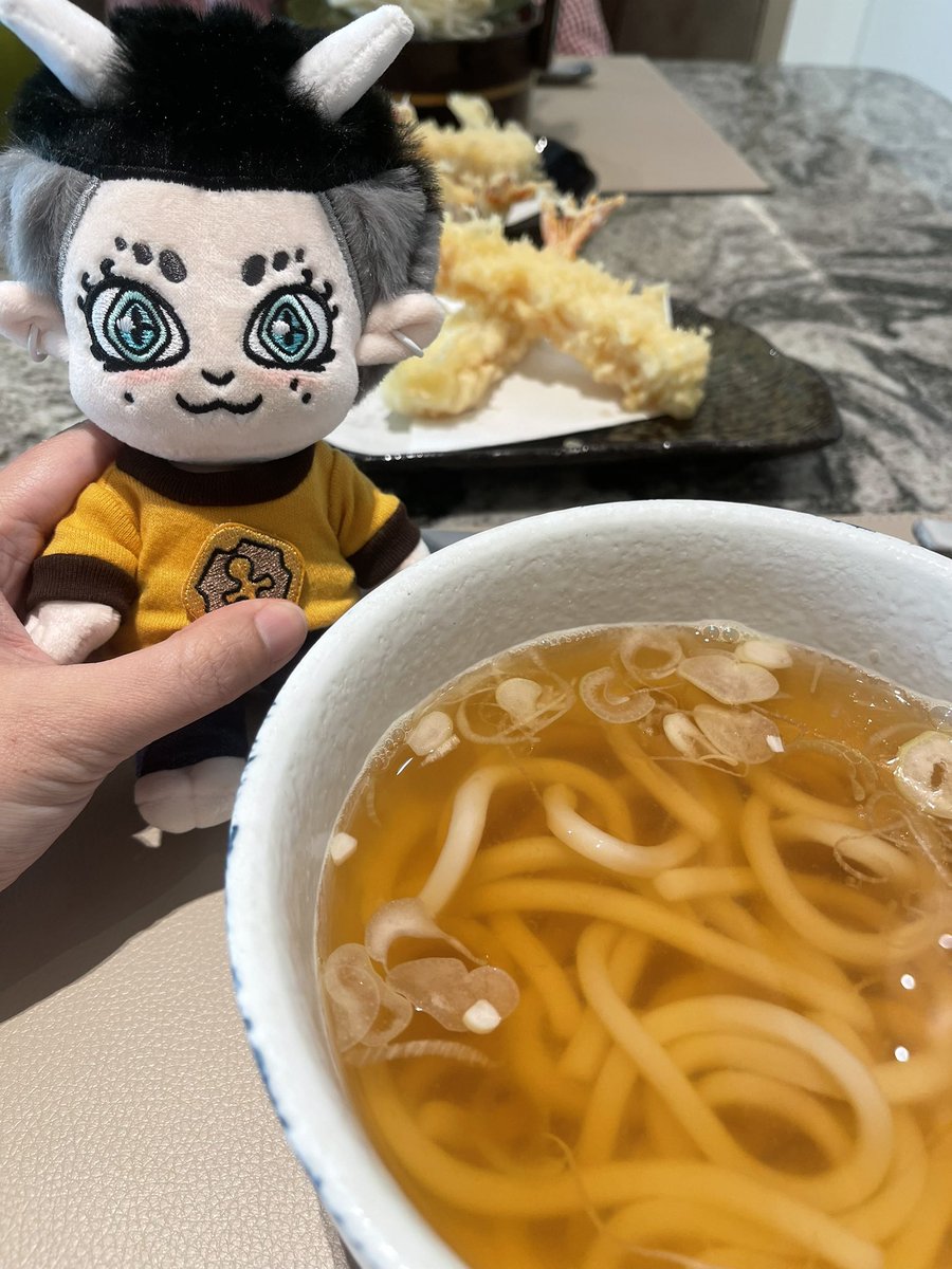 AofBam ∋∈ 𝙃𝙊𝙈𝙀𝙏𝙊𝙒𝙉 tweet media