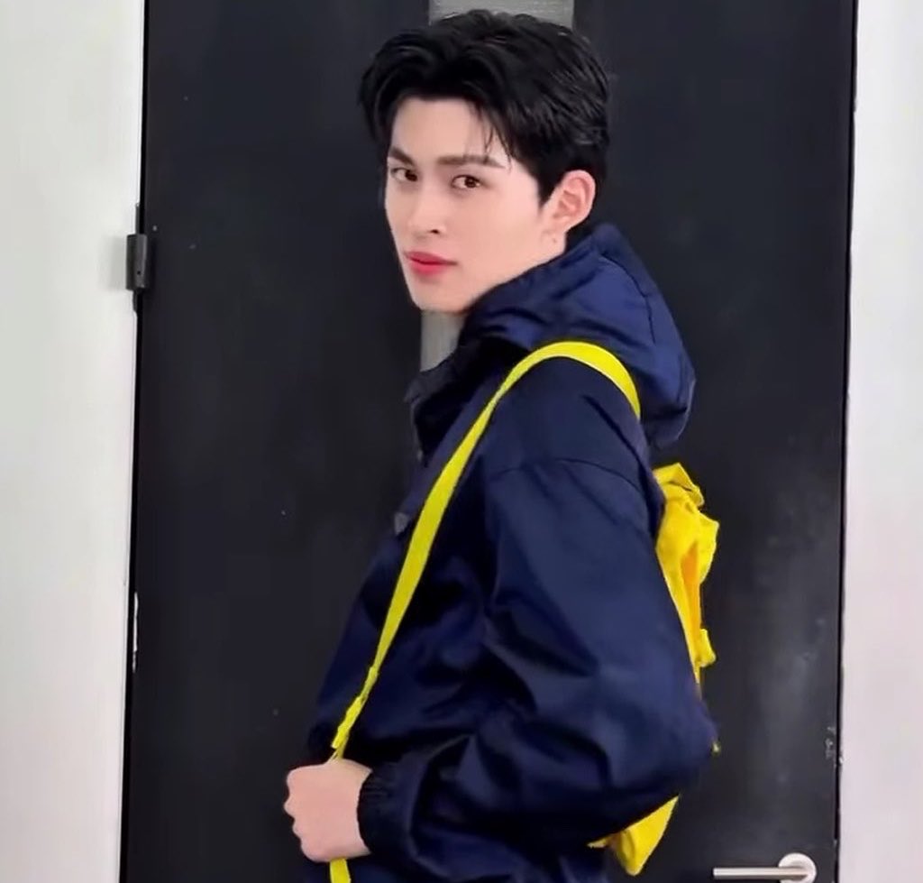 พู๊ซพู๊ซ・°☆ tweet media