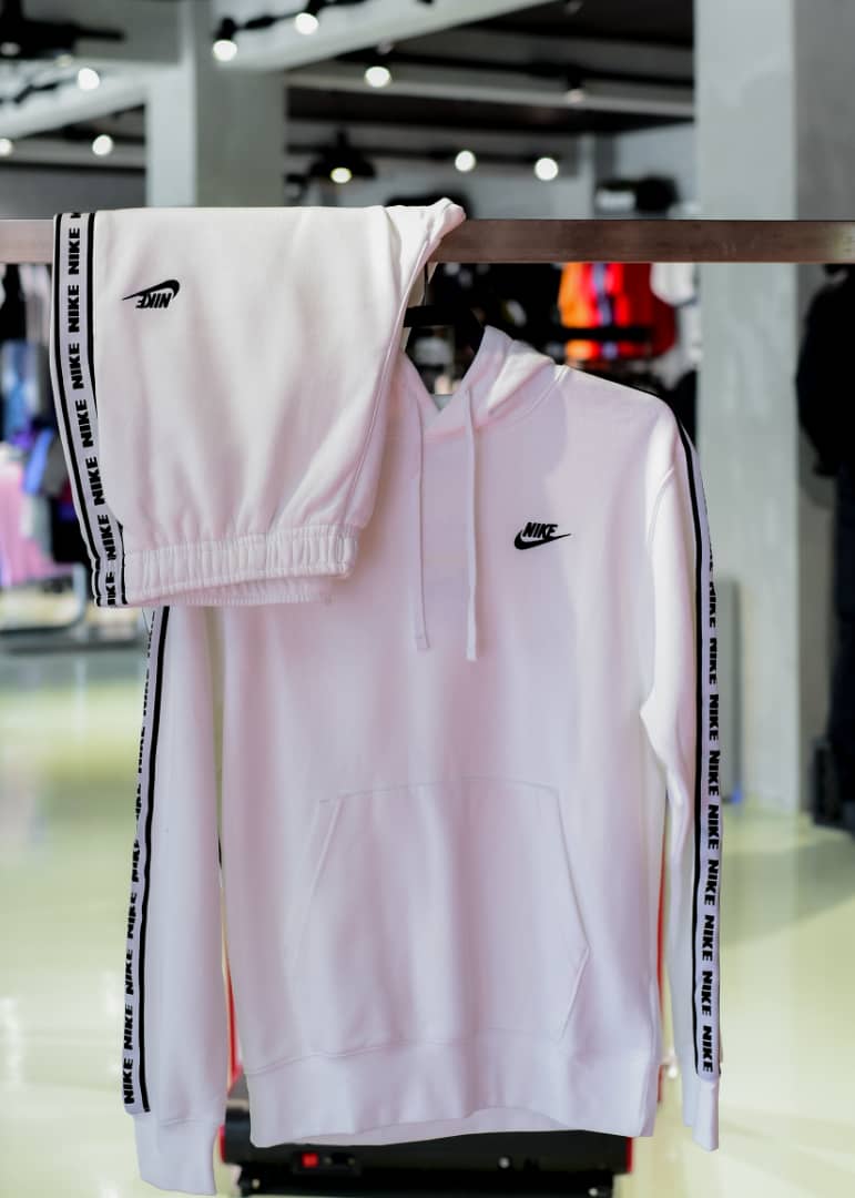 bajabiri's tweet image. Maalum kwa hali ya hewa ya Dar.

Zipo #JustFit