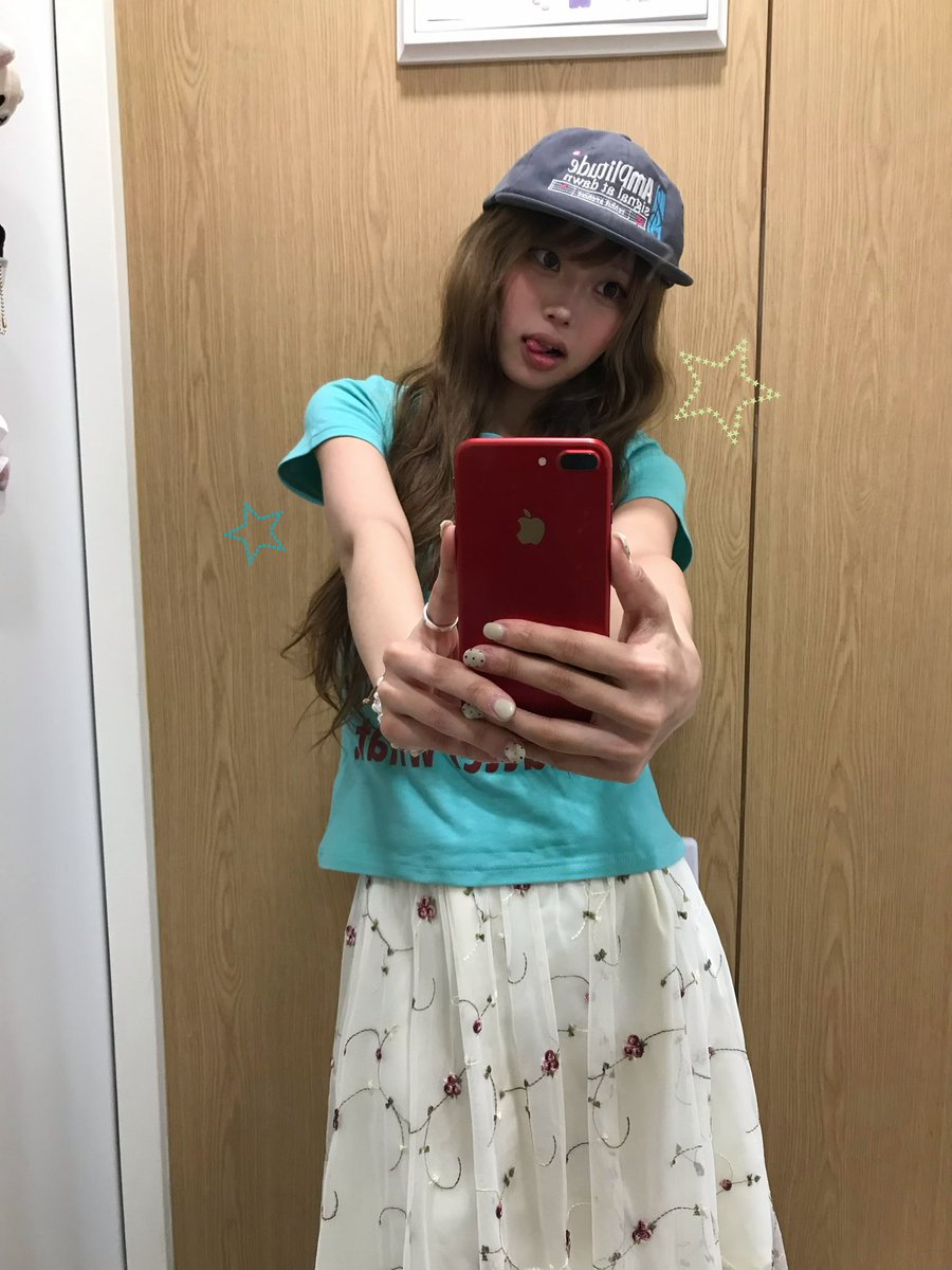 squeeze0range's tweet image. #gift
여름맛 컬러칩 코디가 너무 조흠