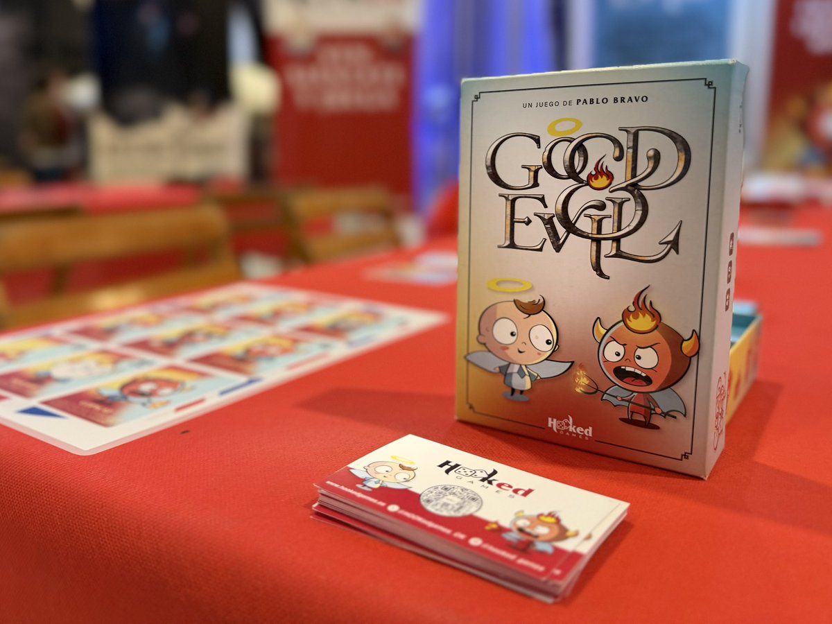 HOOKedgames_OK's tweet image. De nuevo quiero dar las gracias a toda la gente de la organización de @MeepleFactory , @FicZone , @granadagaming , @AcXoverJuvenil , por cuidarnos tan bien y hacernos sentir cada año parte de algo tan especial.

Otro año más —&amp;gt; 🏭🤖Gracias Granada!

#meeplefactory2026 #granada