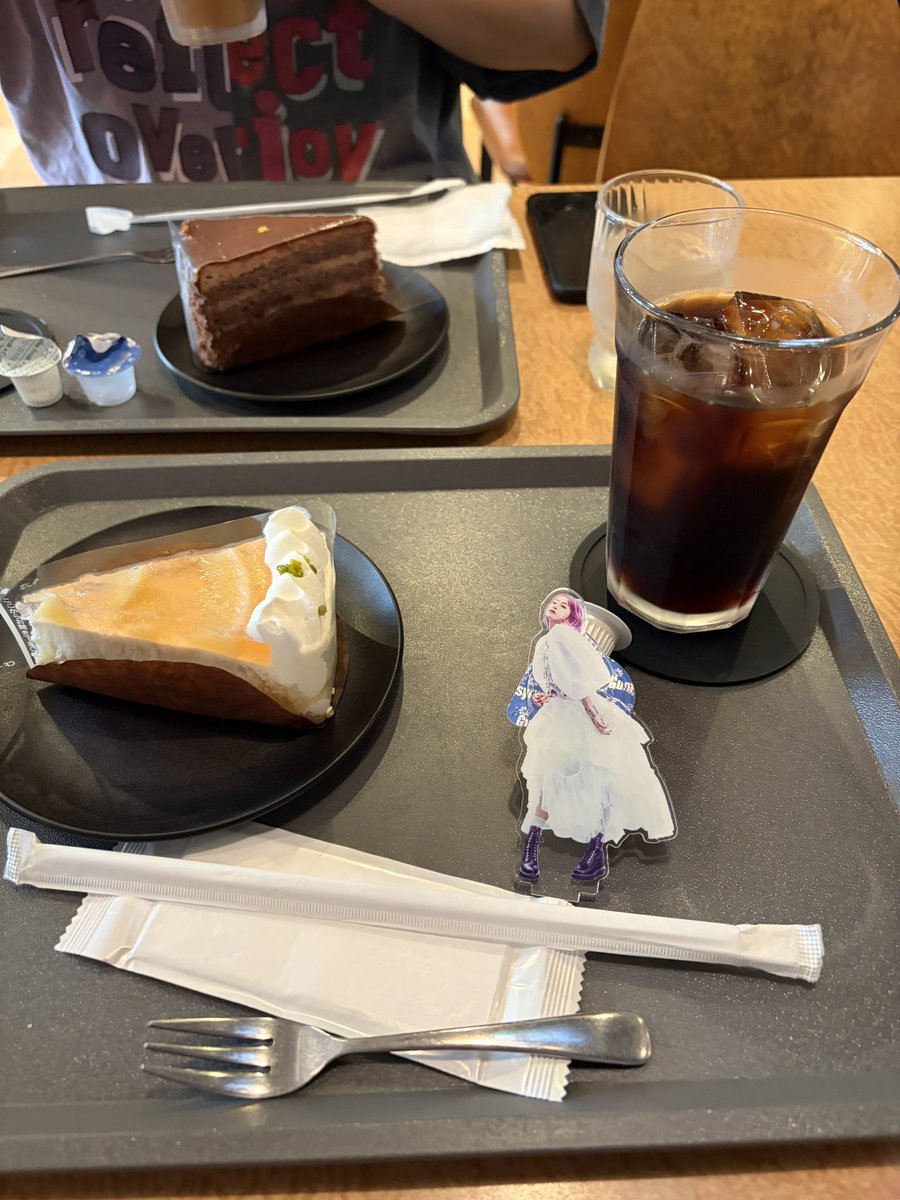 katoshoj_boy's tweet photo. カフェなう https://t.co/hPFKmlGLLY