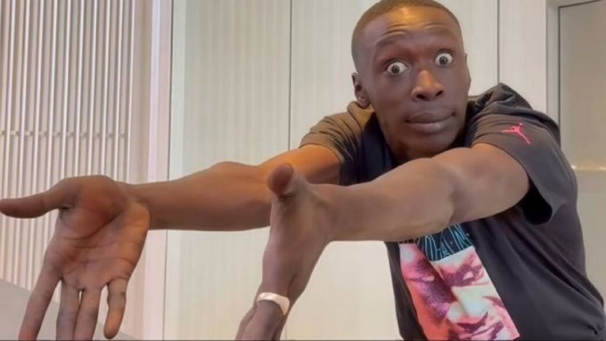 𝐋𝐔𝐌𝐀™ tweet media