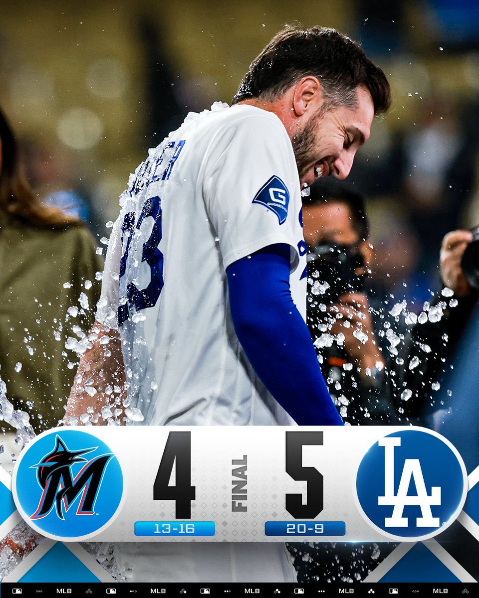 MLB tweet media